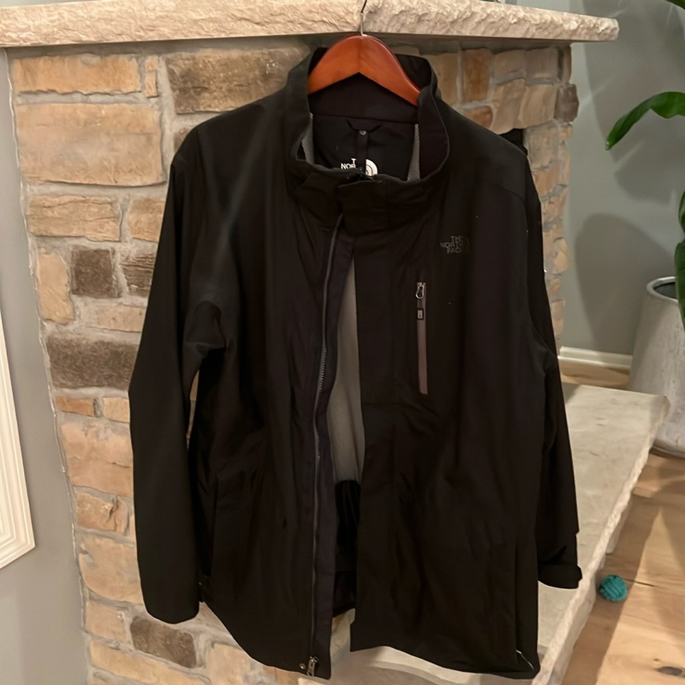North Face Men’s Black lightweight jacket - size XL